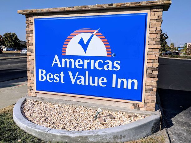 Imagen general del Hotel Americas Best Value Inn Antioch. Foto 3