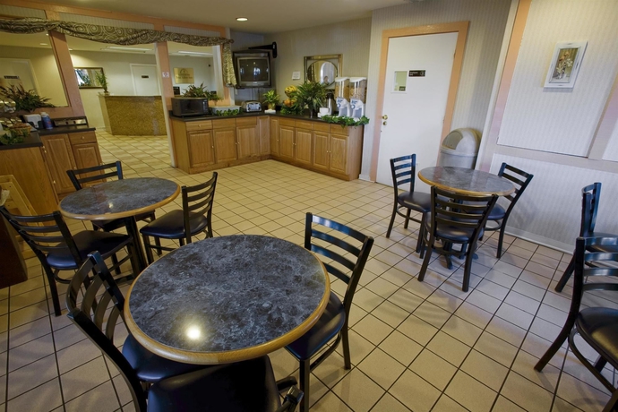 Imagen del bar/restaurante del Hotel Americas Best Value Inn Austin University. Foto 2