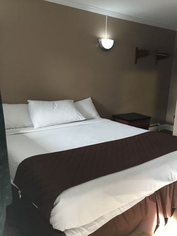 Imagen de la habitación del Hotel Americas Best Value Inn Avenel Woodbridge. Foto 12