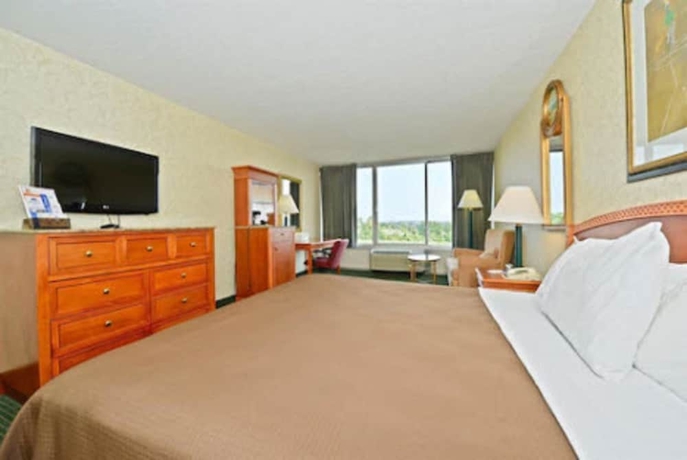 Imagen de la habitación del Hotel Americas Best Value Inn Baltimore. Foto 12