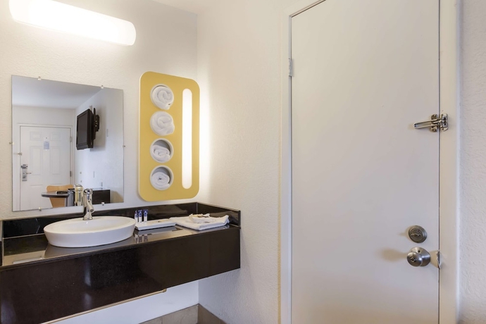 Imagen de la habitación del Hotel Americas Best Value Inn Bowling Green. Foto 7