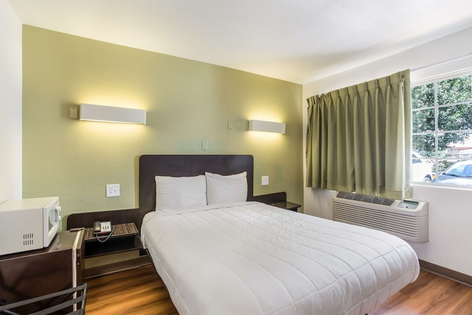 Imagen de la habitación del Hotel Americas Best Value Inn Bowling Green. Foto 9