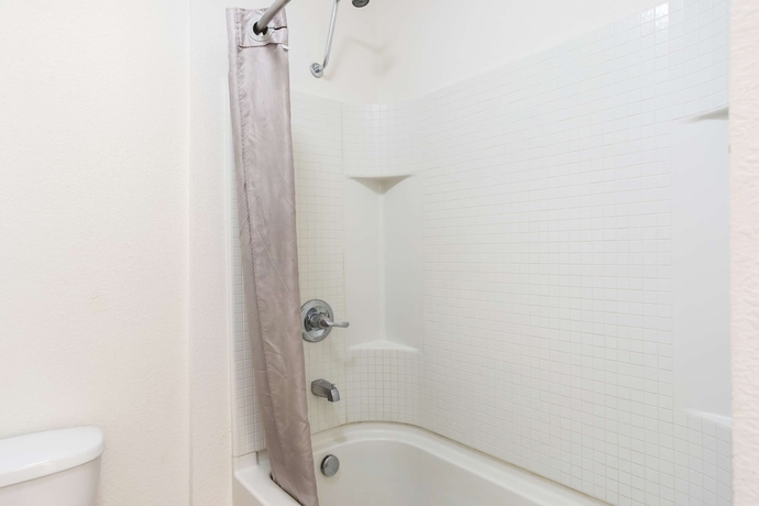 Imagen de la habitación del Hotel Americas Best Value Inn Bowling Green. Foto 13