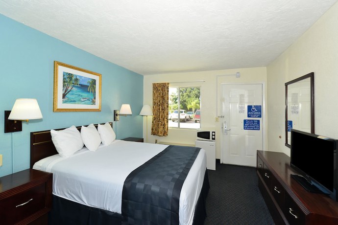 Imagen de la habitación del Hotel Americas Best Value Inn Bradenton Sarasota. Foto 12