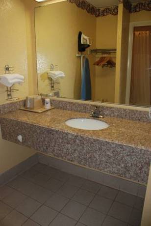 Imagen de la habitación del Hotel Americas Best Value Inn Buda Austin S. Foto 9