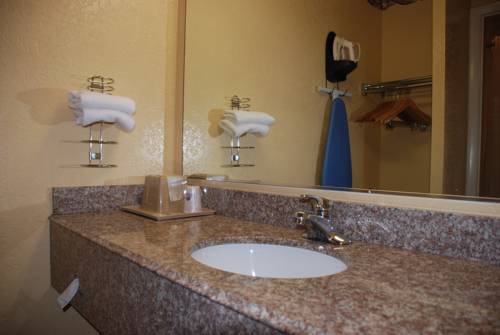 Imagen de la habitación del Hotel Americas Best Value Inn Buda Austin S. Foto 10