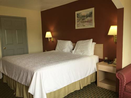 Imagen de la habitación del Hotel Americas Best Value Inn Cabot. Foto 8