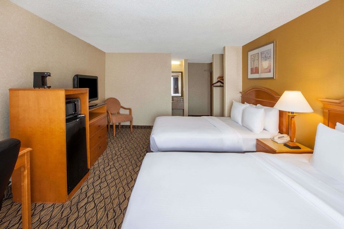 Imagen de la habitación del Hotel Americas Best Value Inn Canton. Foto 10