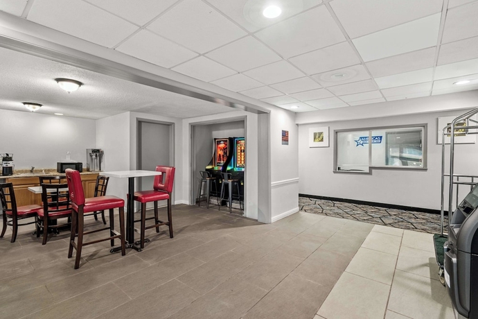 Imagen de los interiores del Hotel Americas Best Value Inn Carlisle. Foto 16