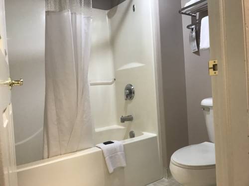 Imagen de la habitación del Hotel Americas Best Value Inn Cedar City. Foto 9
