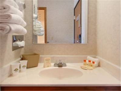 Imagen de la habitación del Hotel Americas Best Value Inn Champaign. Foto 13