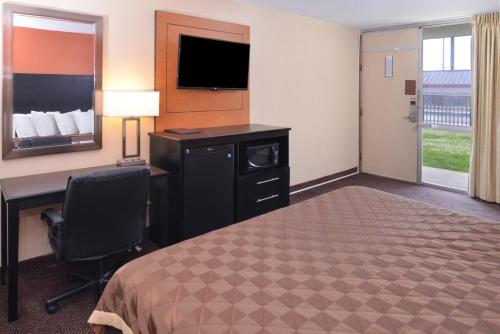 Imagen de la habitación del Hotel Americas Best Value Inn Collinsville St. Louis. Foto 20
