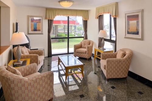 Imagen general del Hotel Americas Best Value Inn Collinsville St. Louis. Foto 11