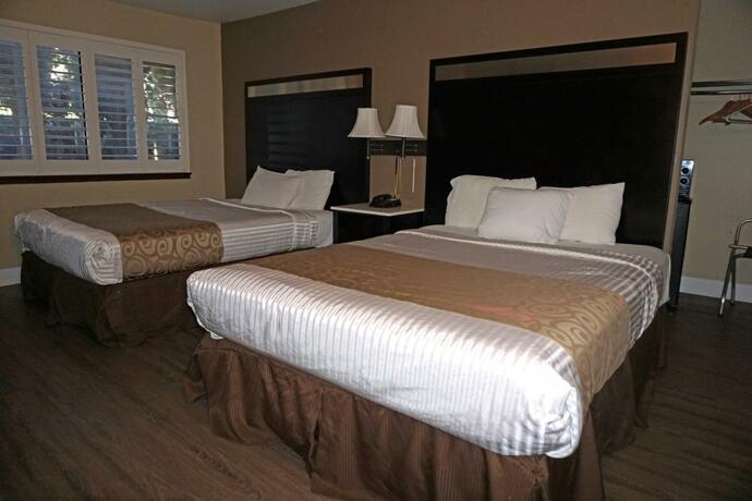 Imagen general del Hotel Americas Best Value Inn Concord. Foto 13