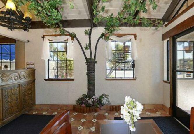 Imagen general del Hotel Americas Best Value Inn Concord. Foto 18