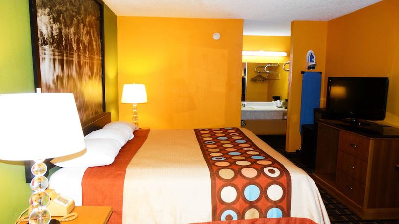 Imagen de la habitación del Hotel Americas Best Value Inn Darien. Foto 12