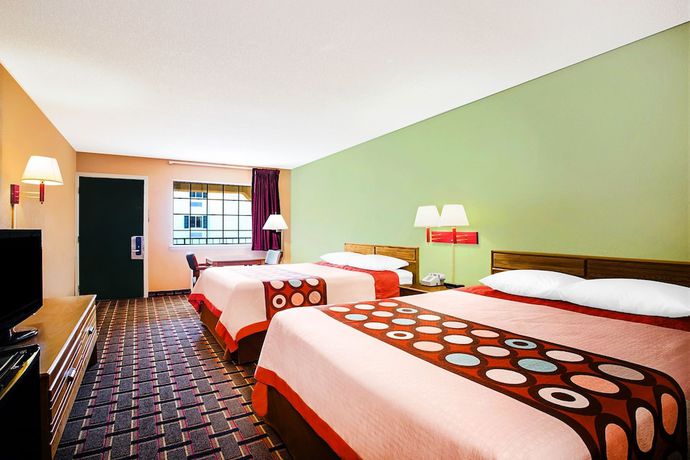 Imagen de la habitación del Hotel Americas Best Value Inn Darien. Foto 17