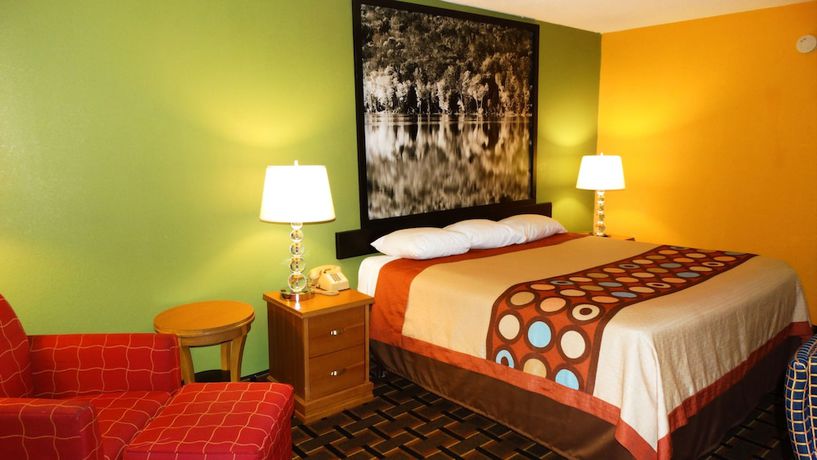 Imagen de la habitación del Hotel Americas Best Value Inn Darien. Foto 18