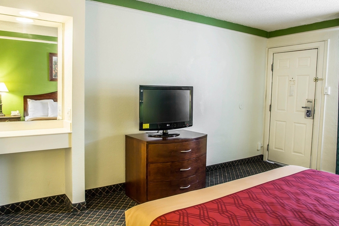 Imagen de la habitación del Hotel Americas Best Value Inn Denver. Foto 7