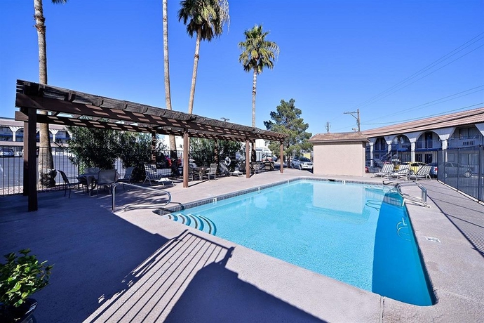 Imagen de la piscina del Hotel Americas Best Value Inn Downtown Las Vegas. Foto 16