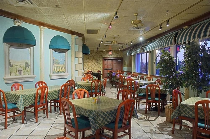 Imagen del bar/restaurante del Hotel Americas Best Value Inn Downtown Las Vegas. Foto 4