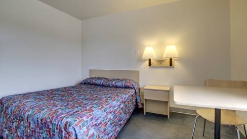 Imagen de la habitación del Hotel Americas Best Value Inn East Peoria. Foto 11