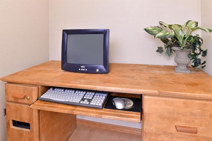 Imagen de los interiores del Hotel Americas Best Value Inn Eugene. Foto 14