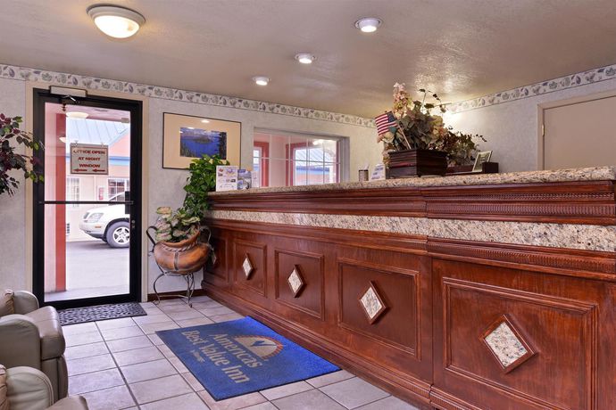 Imagen de los interiores del Hotel Americas Best Value Inn Eugene. Foto 16