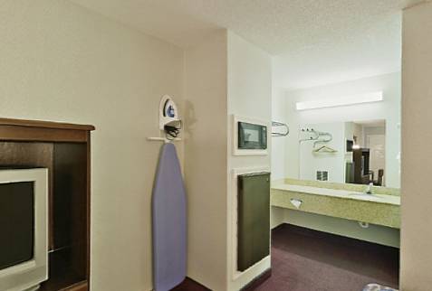 Imagen de la habitación del Hotel America's Best Value Inn. Foto 14