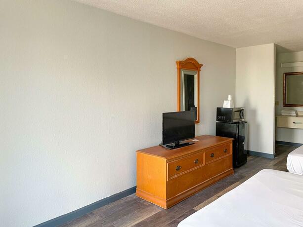 Imagen general del Hotel America\'s Best Value Inn. Foto 9