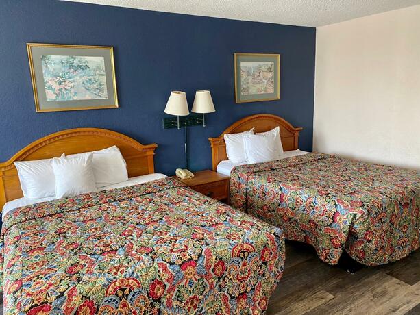 Imagen general del Hotel America\'s Best Value Inn. Foto 22