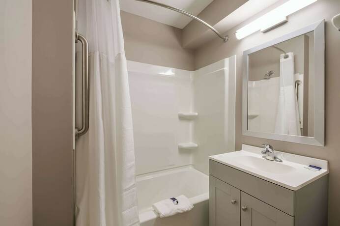 Imagen de la habitación del Hotel Americas Best Value Inn Farmington. Foto 3