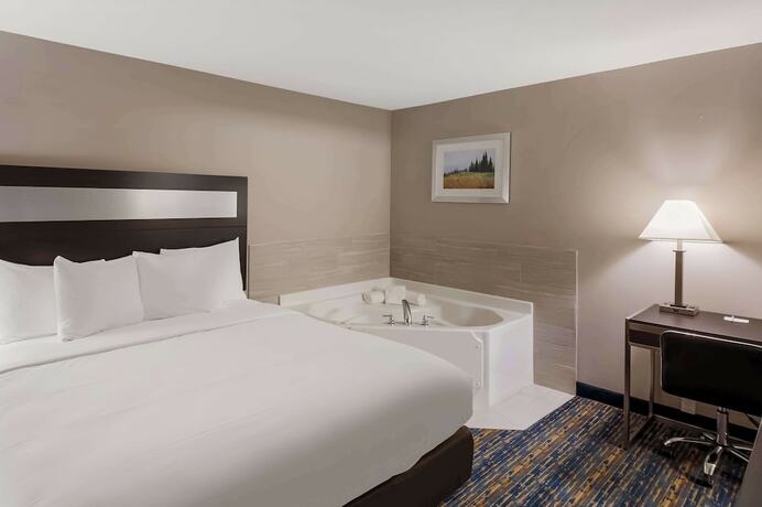 Imagen de la habitación del Hotel Americas Best Value Inn Farmington. Foto 9
