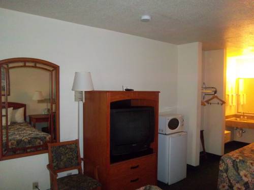 Imagen de la habitación del Hotel America's Best Value Inn Fort Pierce. Foto 5