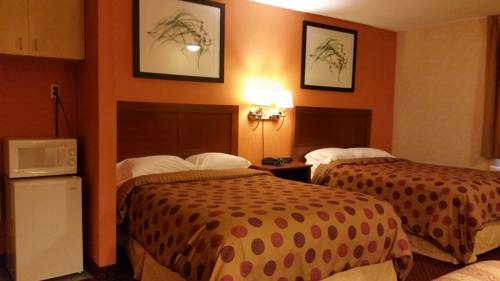 Imagen de la habitación del Hotel Americas Best Value Inn Foxboro. Foto 8