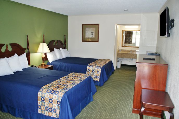 Imagen de la habitación del Hotel Americas Best Value Inn Ft. Jackson. Foto 10