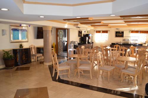 Imagen general del Hotel Americas Best Value Inn Ft. Myers. Foto 6
