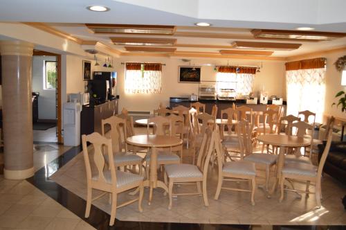 Imagen general del Hotel Americas Best Value Inn Ft. Myers. Foto 7
