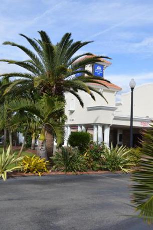 Imagen general del Hotel Americas Best Value Inn Ft. Myers. Foto 13