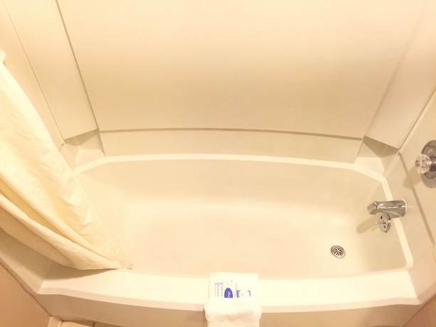 Imagen de la habitación del Hotel Americas Best Value Inn Garden City. Foto 5