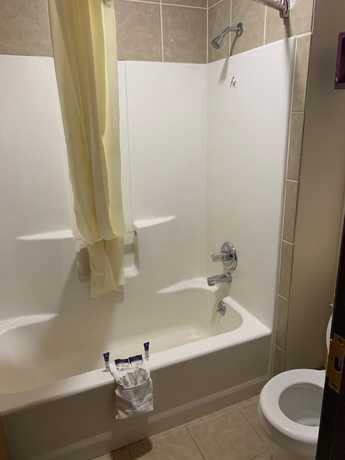 Imagen de la habitación del Hotel Americas Best Value Inn Gaylord. Foto 3