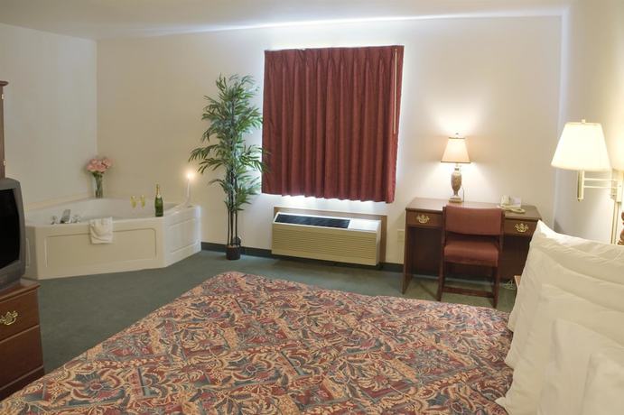 Imagen de la habitación del Hotel Americas Best Value Inn Gaylord. Foto 4