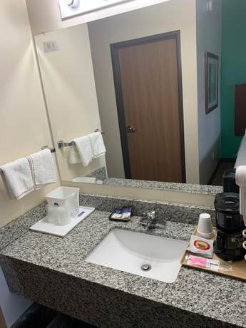 Imagen de la habitación del Hotel Americas Best Value Inn Gaylord. Foto 16
