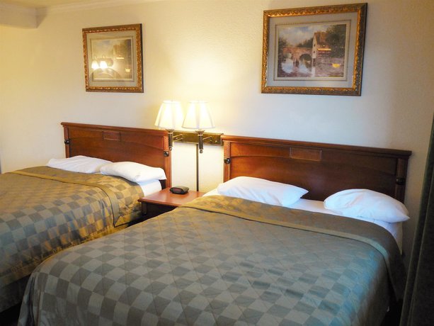 Imagen de la habitación del Hotel Americas Best Value Inn Hanford. Foto 7
