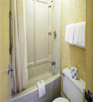 Imagen general del Hotel Americas Best Value Inn In Murfreesboro. Foto 3