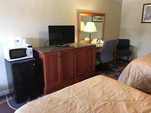 Imagen de la habitación del Hotel Americas Best Value Inn Jamestown. Foto 9