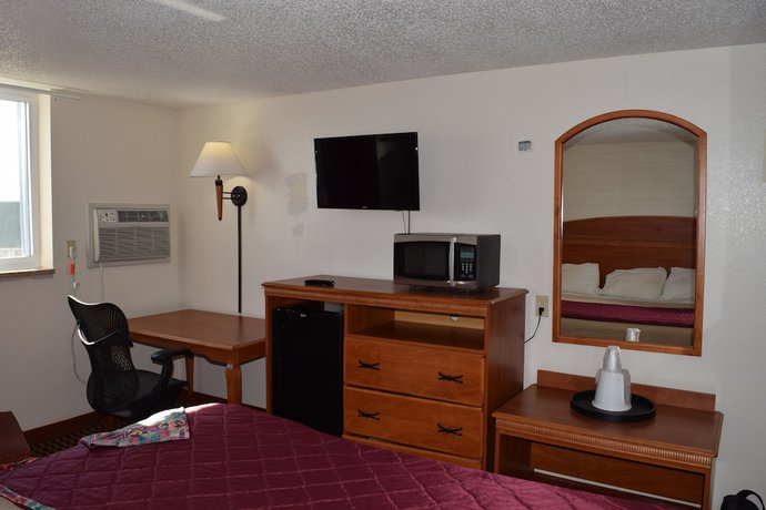 Imagen de la habitación del Hotel Americas Best Value Inn Jefferson City. Foto 11