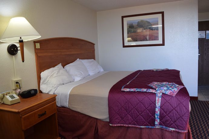 Imagen de la habitación del Hotel Americas Best Value Inn Jefferson City. Foto 19
