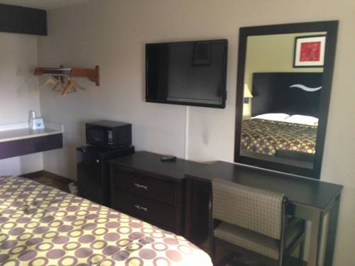 Imagen de la habitación del Hotel Americas Best Value Inn Kansas City E Independence. Foto 9