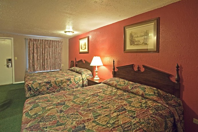 Imagen de la habitación del Hotel Americas Best Value Inn Lansing. Foto 2